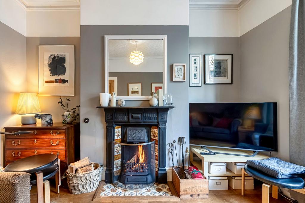 Lister Street, Ilkley, West Yorkshire, LS29 5 bed end of terrace house for sale £619,500