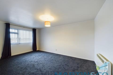 2 bedroom apartment to rent - Enfield Chase, Shopping Centre