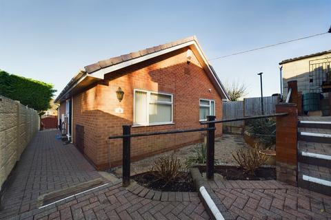 2 bedroom detached bungalow for sale, Waterside, Burton-on-Trent