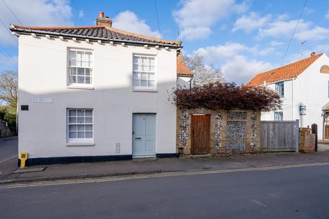 3 bedroom semi-detached house for sale, Holt