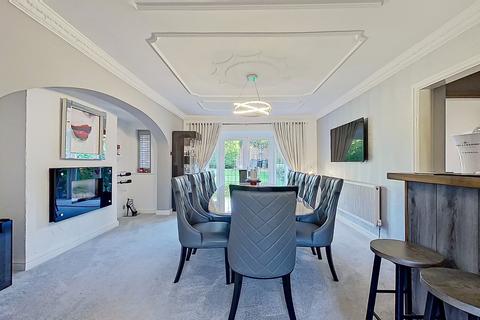 6 Wall Drive, Sutton Coldfield, B74 4DF