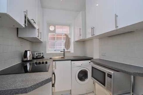 2 bedroom flat to rent, Bracknell Gardens, Hampstead, London