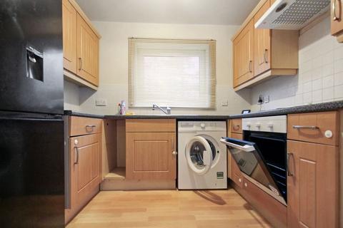 2 bedroom apartment for sale, Maplehurst Close, Bexley Park