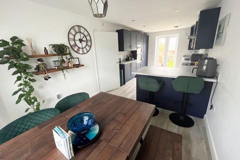 35 Cae Ffynnon, Cowbridge, CF71 7FJ