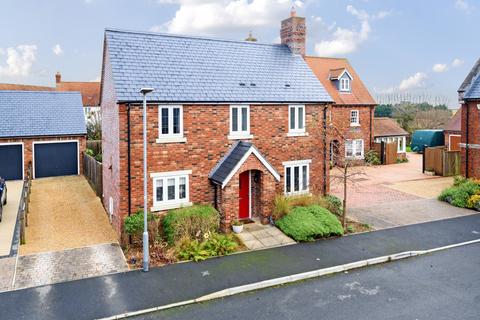 3 bedroom detached house for sale - Granary Close, South Petherton, Somerset, TA13