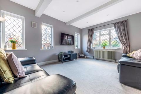 26 Arcadian Close, Bexley, DA5 1JJ