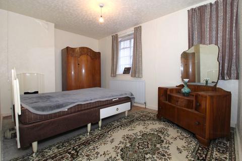 302 Harden Road, Leamore, Walsall, WS3 1RL