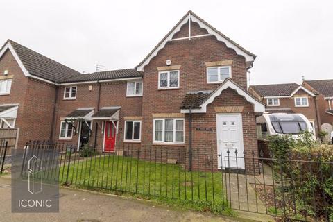 3 bedroom semi-detached house for sale, West End, Old Costessey, Norwich