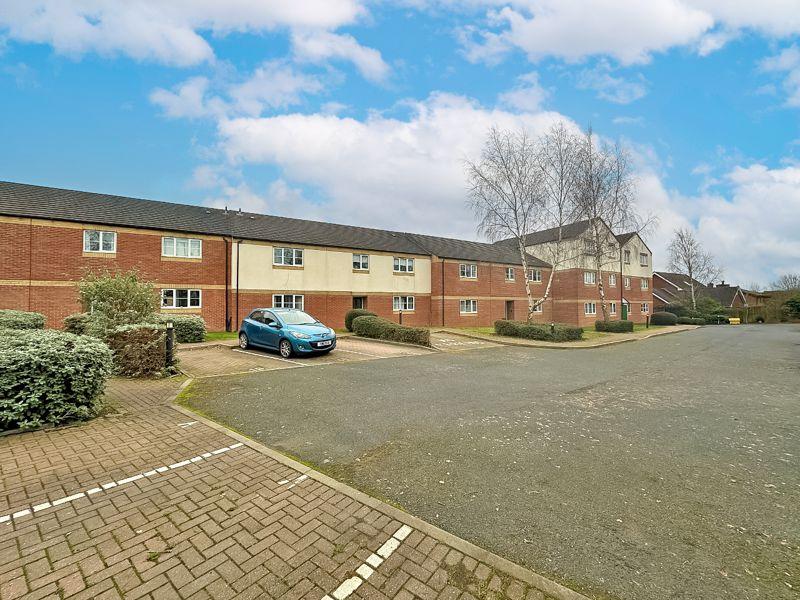 Argyll Court, Essington Road, Willenhall 1 bed apartment for sale £96,000