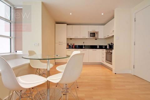 1 bedroom apartment to rent, High Timber Street, EC4V