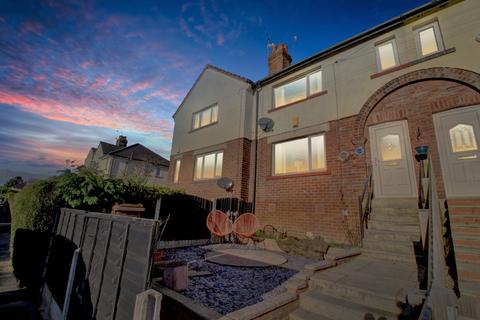 2 bedroom terraced house for sale, The Crossways, Leeds, LS21