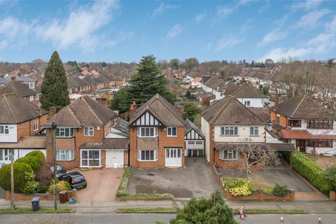 4 bedroom detached house for sale, Fabian Crescent, Solihull B90