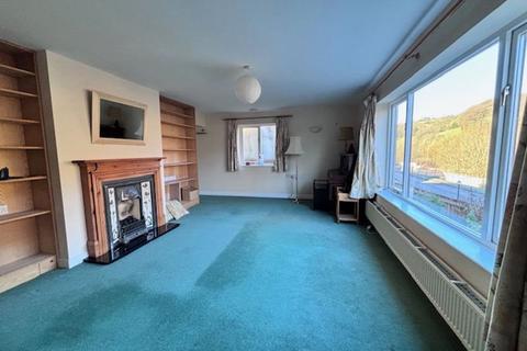 1 Caldene Croft, Mytholmroyd, Hebden Bridge, HX7 5AE