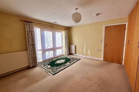 1 Caldene Croft, Mytholmroyd, Hebden Bridge, HX7 5AE