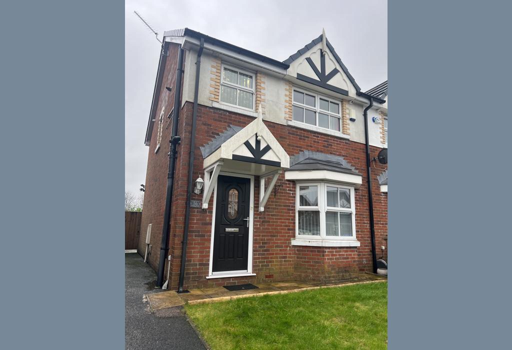 Pleasant Street, Rochdale, Lancashire 3 bed semidetached house for