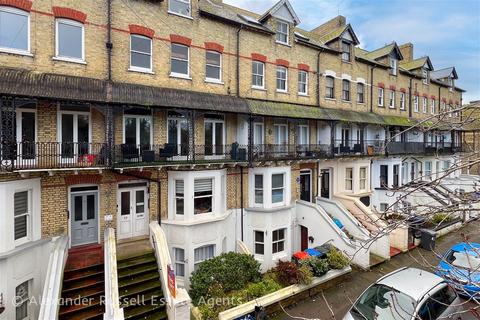 2 bedroom flat for sale, Adrian Square, Westgate-on-Sea, CT8