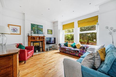 5 Craven Avenue, London, W5 2SY