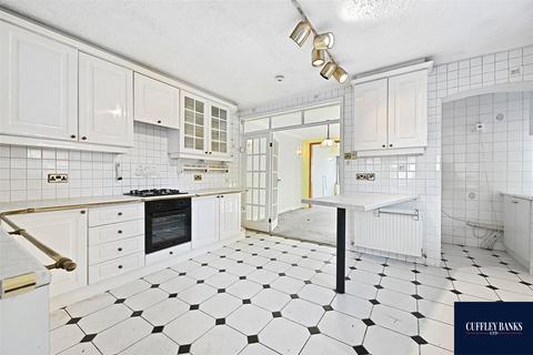 300 Bilton Road, Perivale, Greenford, UB6 7HJ