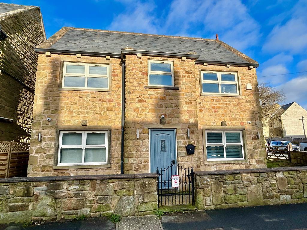 Manchester Road, Millhouse Green, Sheffield, S36 9NP 3 bed detached