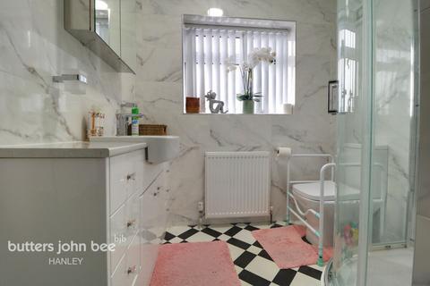 22 Derek Drive, Stoke-on-trent, ST1 6BY