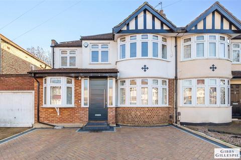 56 Walton Drive, Harrow, HA1 4XA