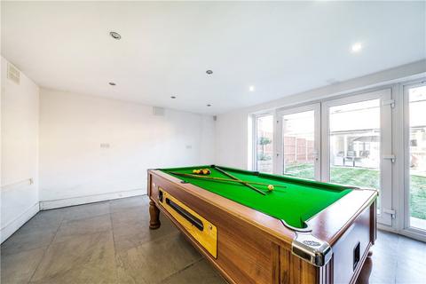 56 Walton Drive, Harrow, HA1 4XA