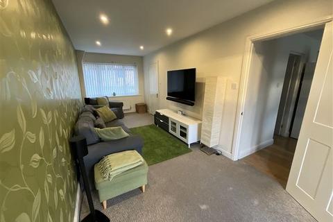 4 bedroom semi-detached house for sale, Broad Bridge Close, Kiveton Park, Sheffield, S26 6SN