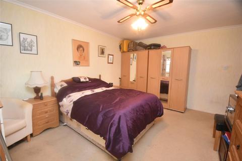 2 bedroom bungalow for sale, Upton Gardens, Upton-upon-Severn, Worcester, Worcestershire, WR8