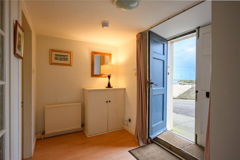 Mid Shore, St. Monans, Anstruther, Fife, KY10 4 bed end of terrace