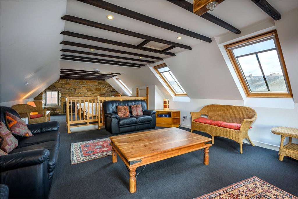 Attic / Bedroom 4