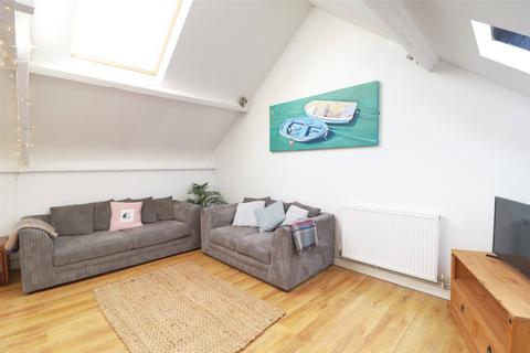 2 bedroom end of terrace house for sale, South Street, Woolacombe, Devon, EX34