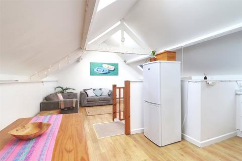 2 bedroom end of terrace house for sale, South Street, Woolacombe, Devon, EX34