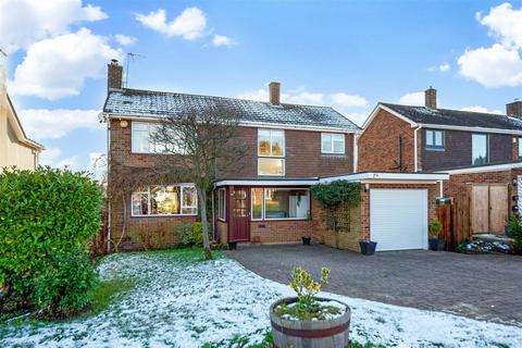 29 Cheyne Walk, Meopham, Gravesend, DA13 0PF
