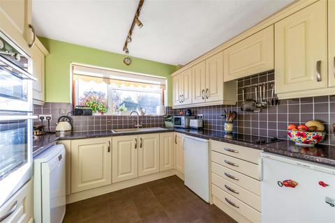 29 Cheyne Walk, Meopham, Gravesend, DA13 0PF