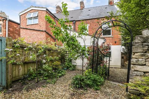 2 bedroom end of terrace house for sale, Cheltenham Road, Painswick, Stroud