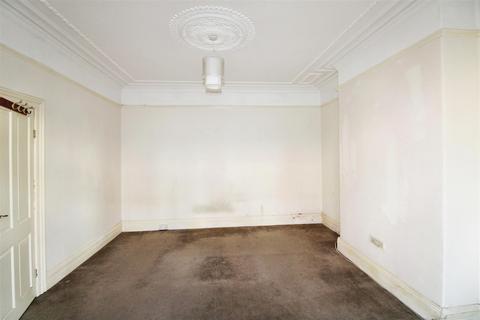 2 bedroom flat for sale, Talbot Road, South Shields