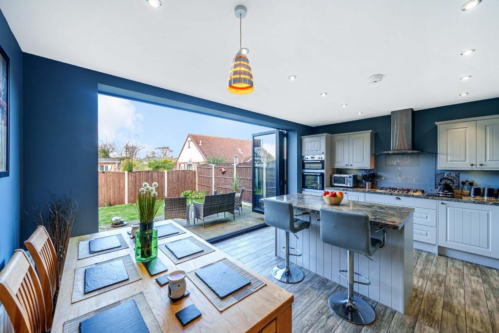 Gateforth Court, Hambleton, Selby 5 bed detached house for sale £475,000