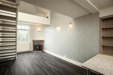 3 bedroom apartment for sale, Wetherby Road, Leeds LS14