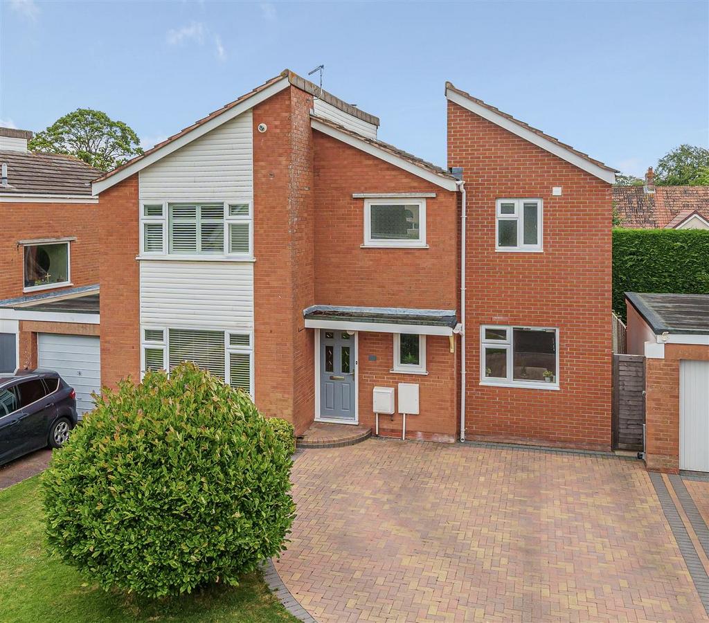 Trull Green Drive 4 bed link detached house for sale £425,000