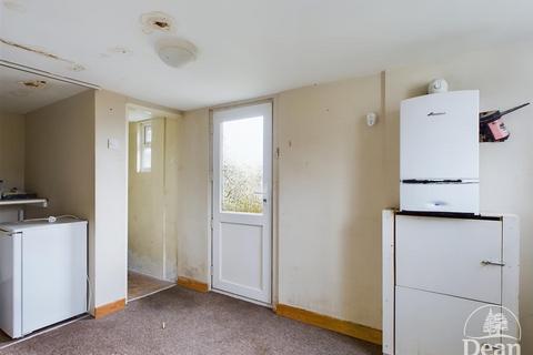 3 bedroom semi-detached house for sale, Southwood Close, Cinderford