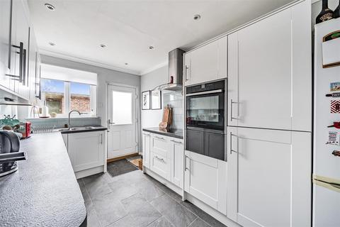 22 Addingtons Road, Great Barford, Bedford, MK44 3HR