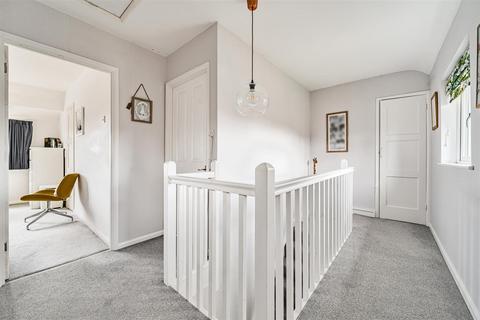 22 Addingtons Road, Great Barford, Bedford, MK44 3HR