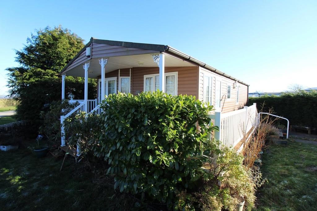 Black Moor Road, Oxenhope, Keighley... 2 bed park home for sale £119,995