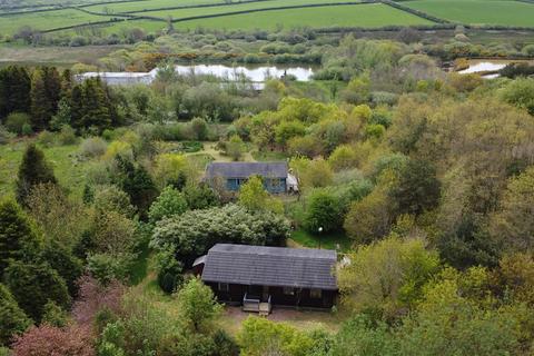 2 bedroom chalet for sale, Forest Lakes, Woolsery, Bideford