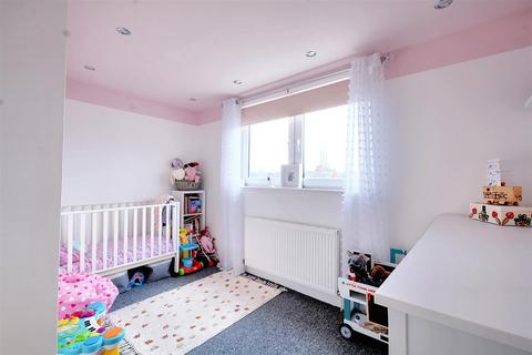56 Ingram Road, Nottingham, NG6 9GS