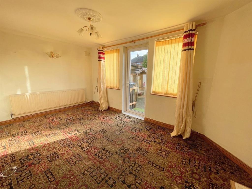Haregate road, Leek 3 bed terraced house for sale £80,000