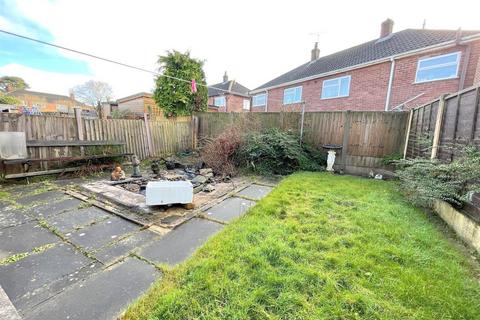 66 Haregate Road, Leek, ST13 6QQ