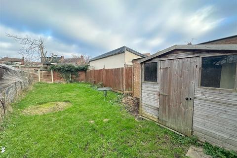 2 bedroom maisonette for sale - Bicknoller Road, Enfield