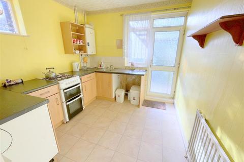 17 Brockley Crescent, Ipswich, IP1 5HT