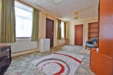 Sunningdale Albert Road, Chatham, ME4 5PZ